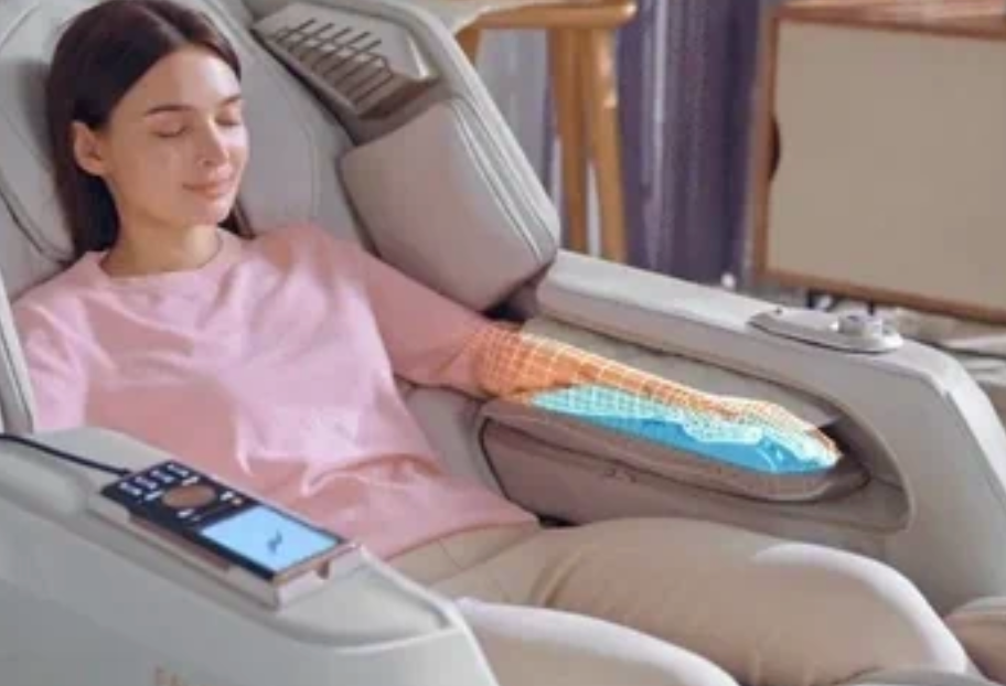 Falcon SV Massage Chair – Sleek Power & Precision