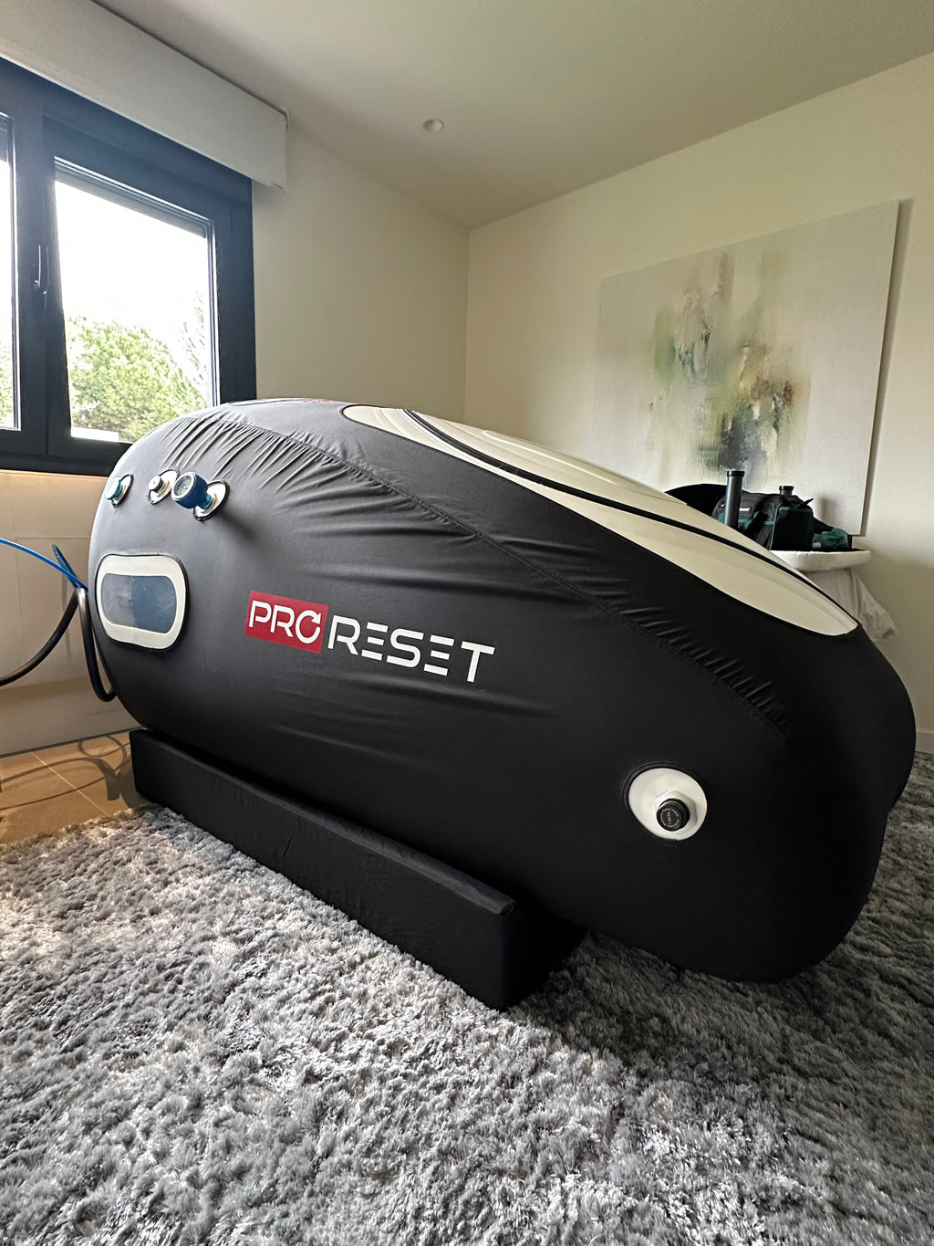 Zerava Oasis Portable Hyperbaric Oxygen Chamber