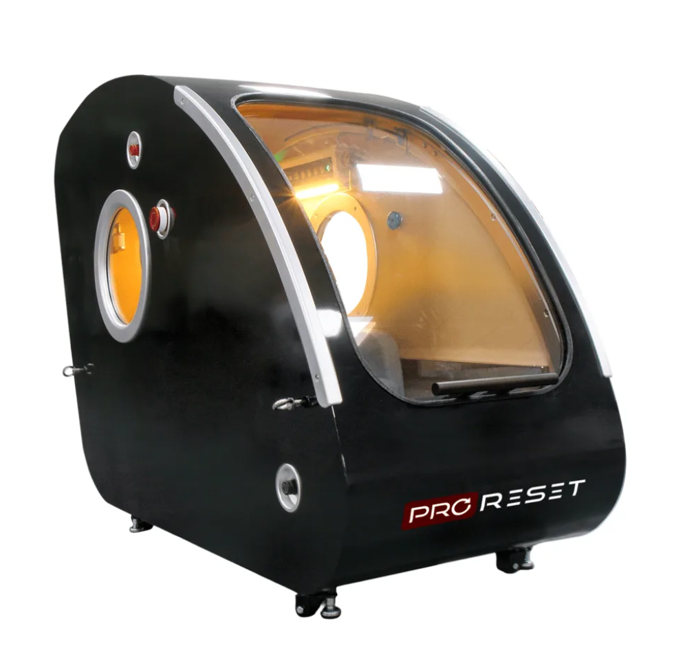 Full-featured hyperbaric lounge for athletic performance, cellular rejuvenation, and healing